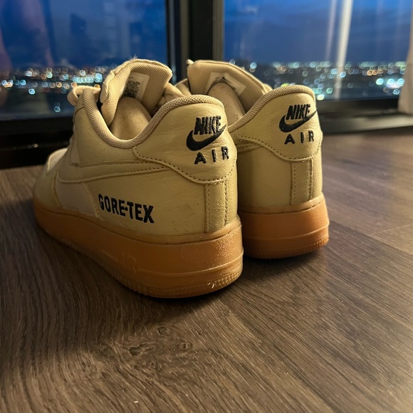 Air Force 1 GoreTex - Picture 4 of 7